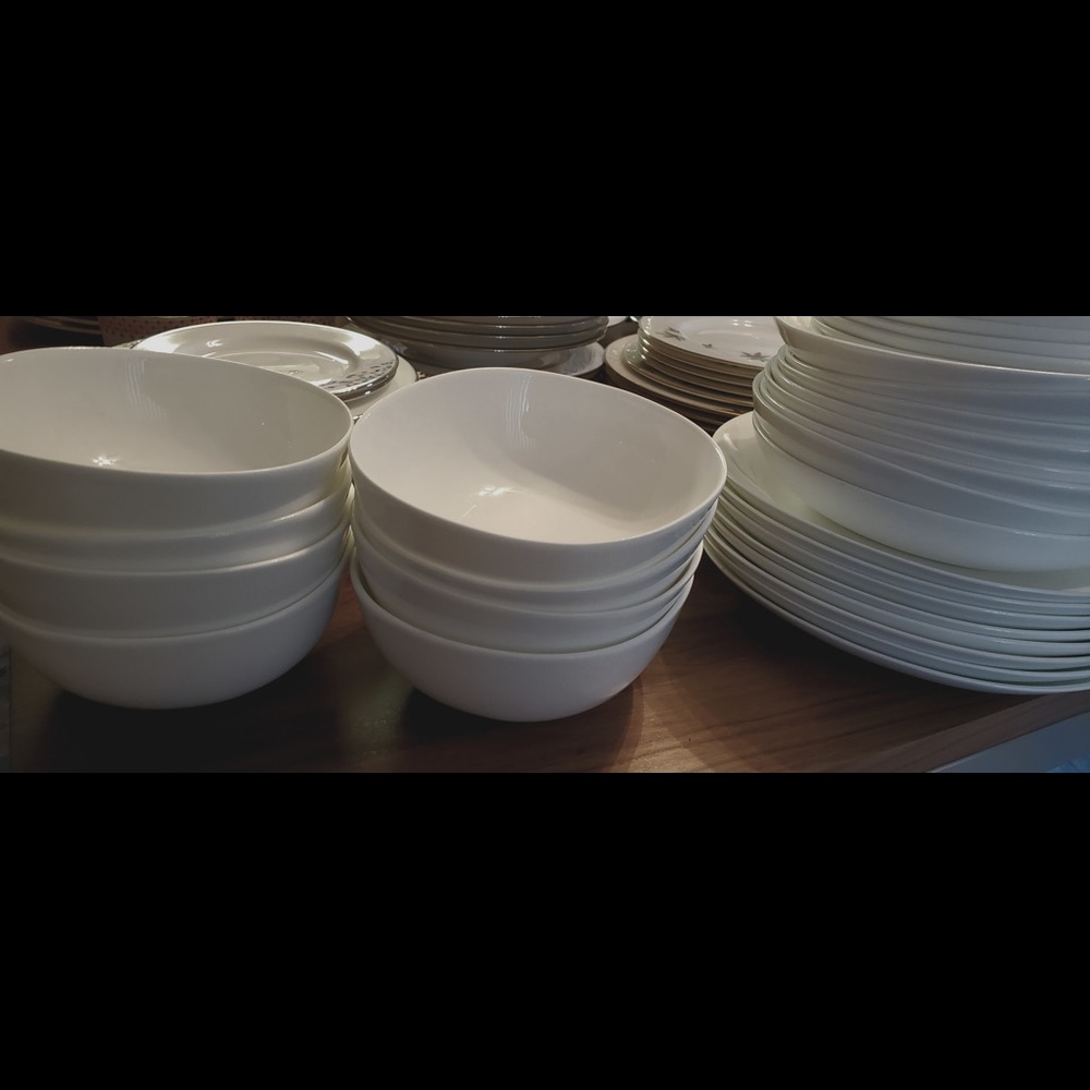 Dinnerware - Picture 2 of 3